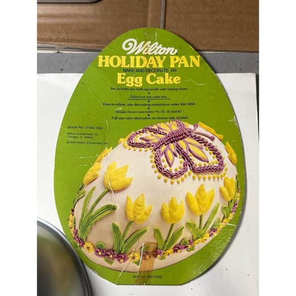 Wilton 1971 Holiday Pan Easter Egg Cake Mold With Instructions & Decor Ideas C30 - Picture 5 of 6